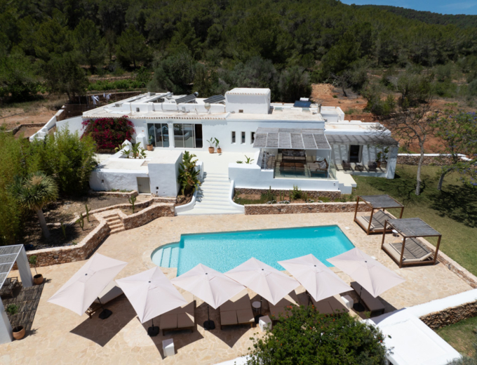 Yoga retreat in finca villa spain