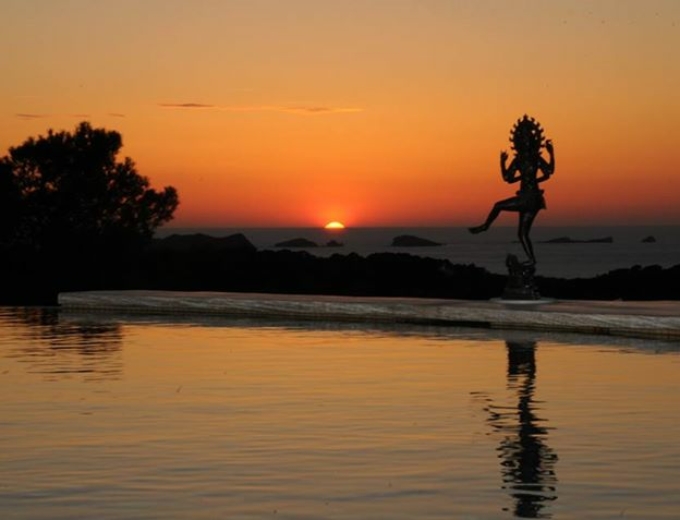 Sunset Yoga in Ibiza 2022