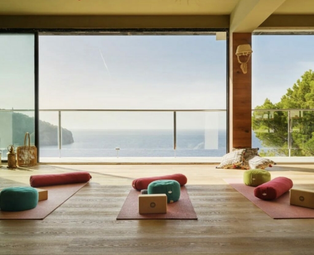 Yoga retreat Mallorca 2024